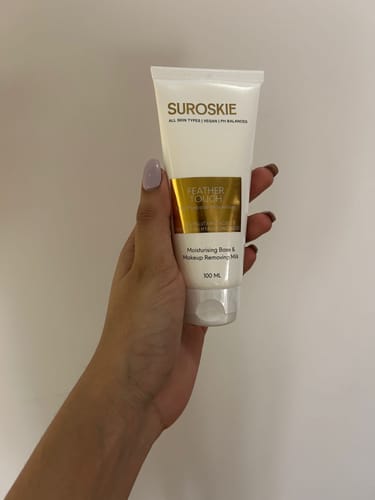Customer photo review of Multi Purpose Face Moisturizer & Cream - Feather Touch Moisturizer