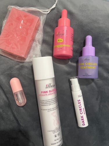 Customer photo review of Pink Blossom - Intimate Area Brightening Treatment