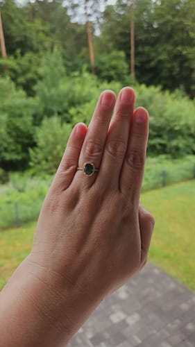 Customer photo review of 【764】‘Mystic Moss Collection’ Earth's Heart Moss Agate Elegant Event Ring