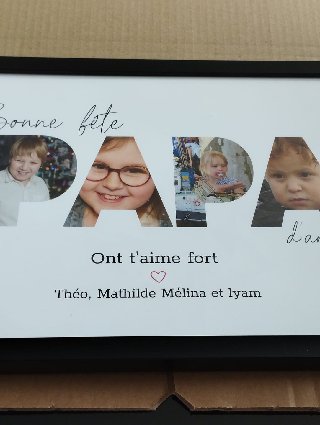 Customer photo review of Bonne fête Papa - Affiche Personnalisée