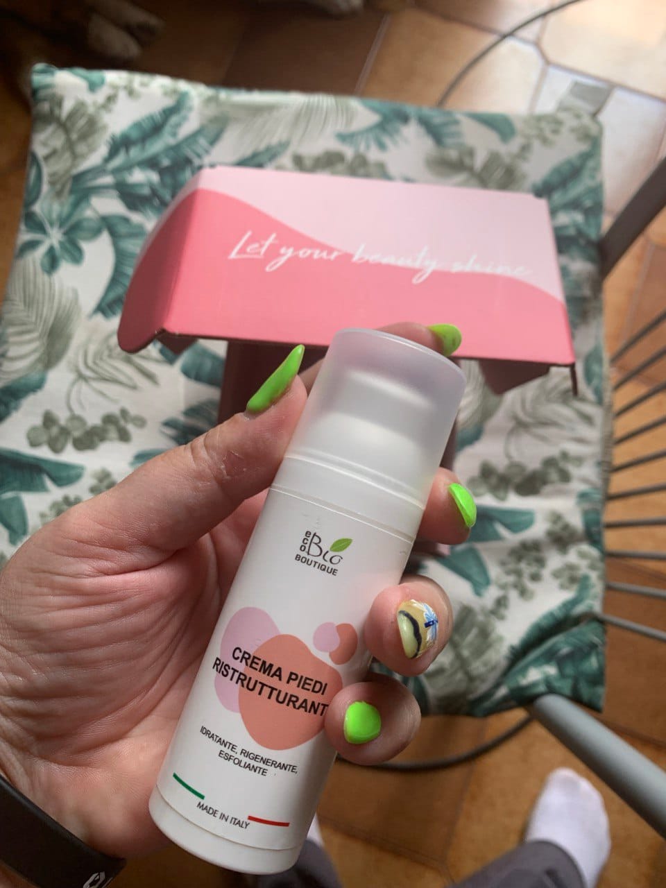 Customer photo review of Crema Piedi Ristrutturante