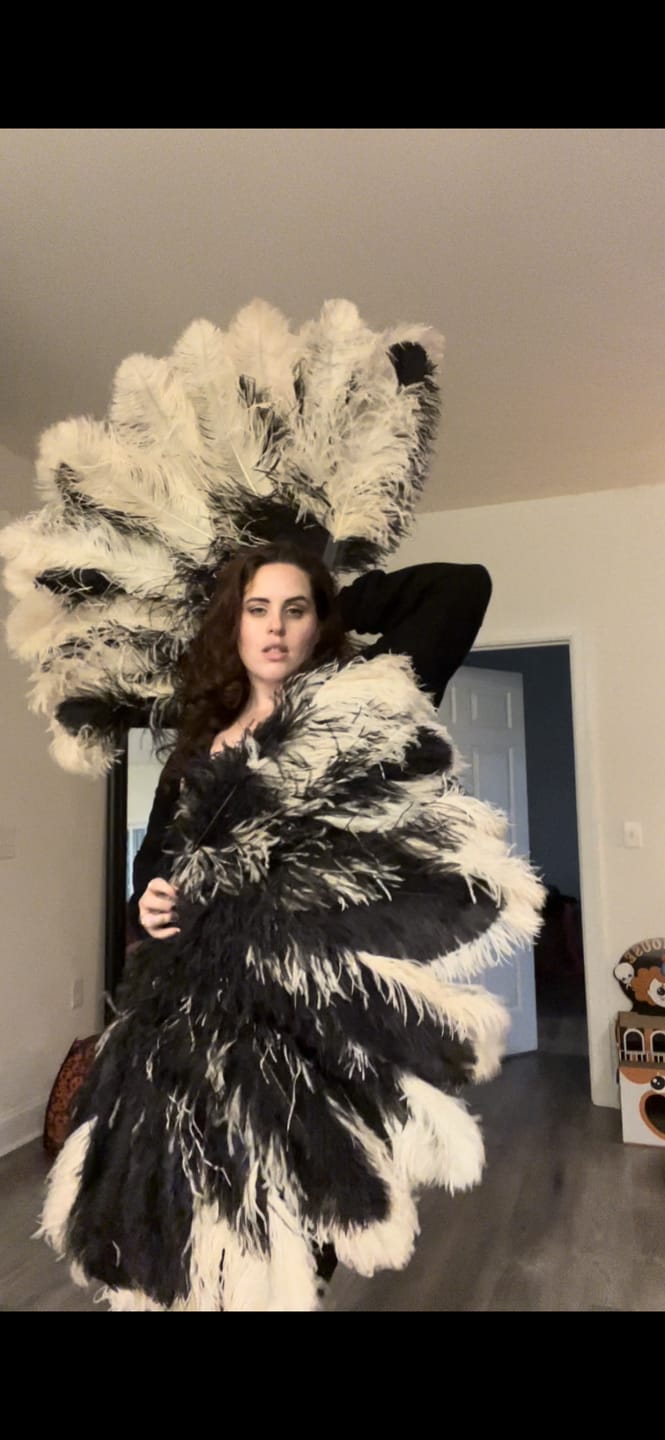Customer photo review of Romance Burlesque Fan - Double Layer
