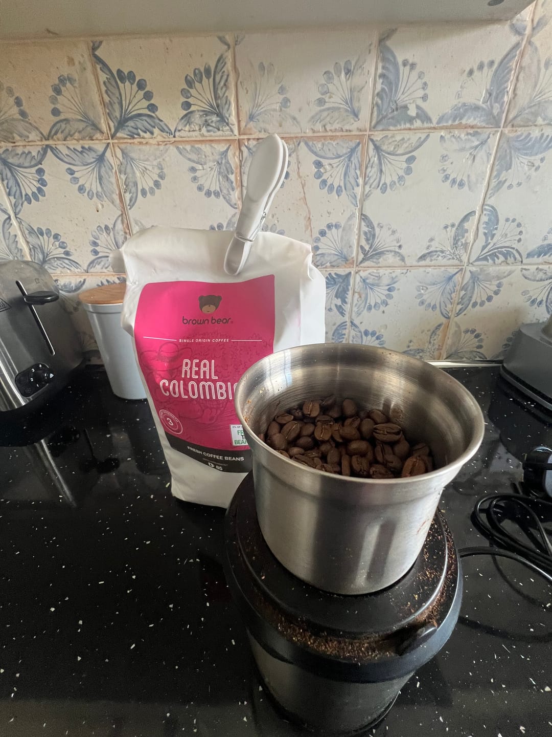 Customer photo review of Colombian Coffee - Medium Roast - Strength 3 - Real Colombia