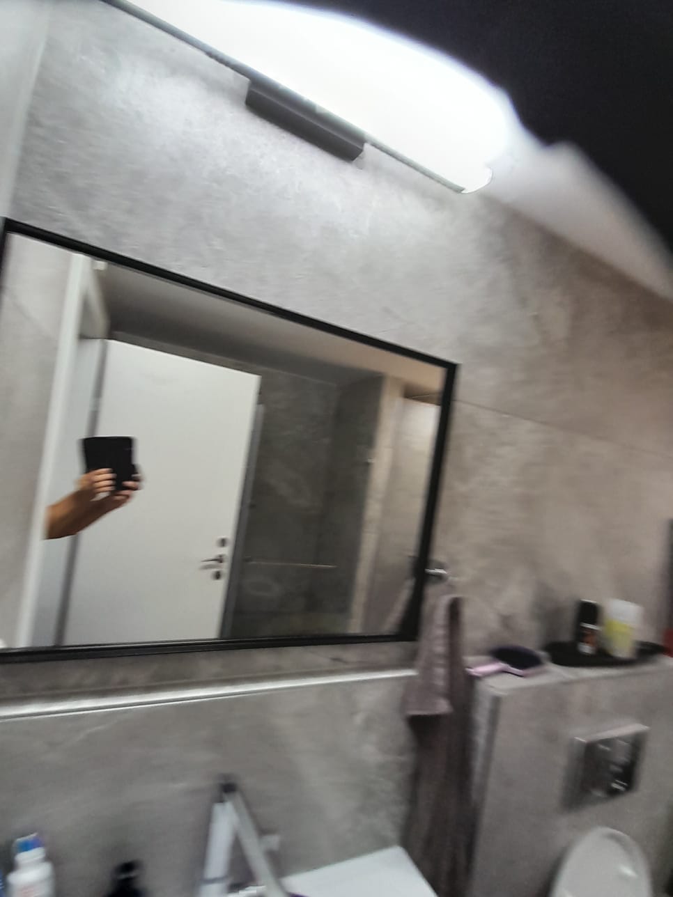 Customer photo review of מראה לפי מידה פינות ישרות