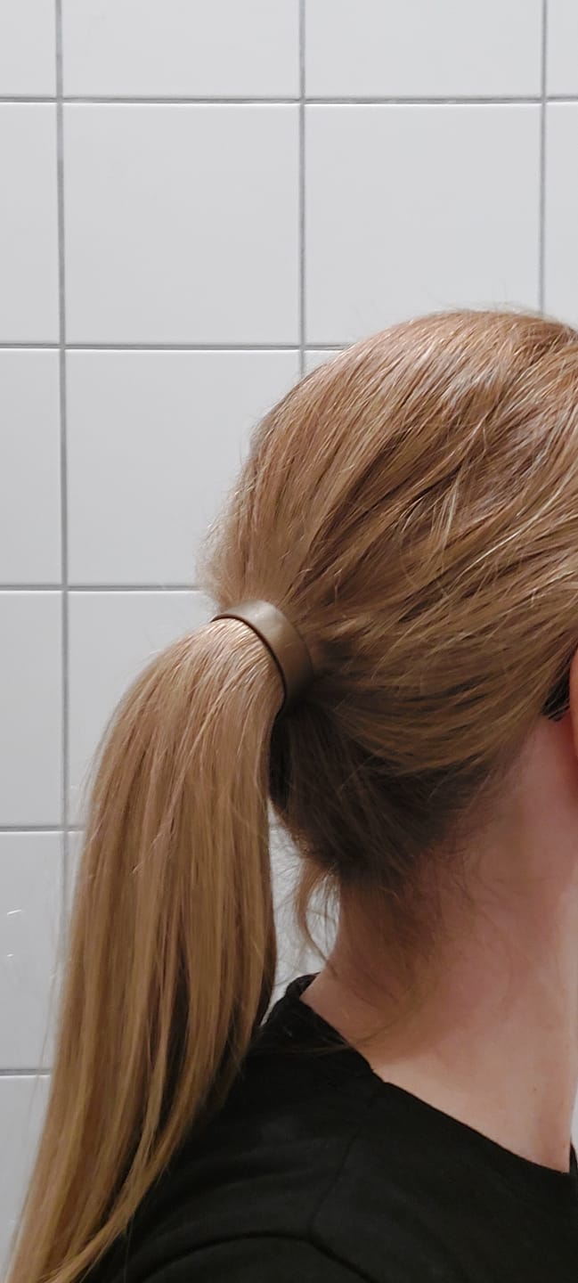 Customer photo review of Volummi Bronze Glow