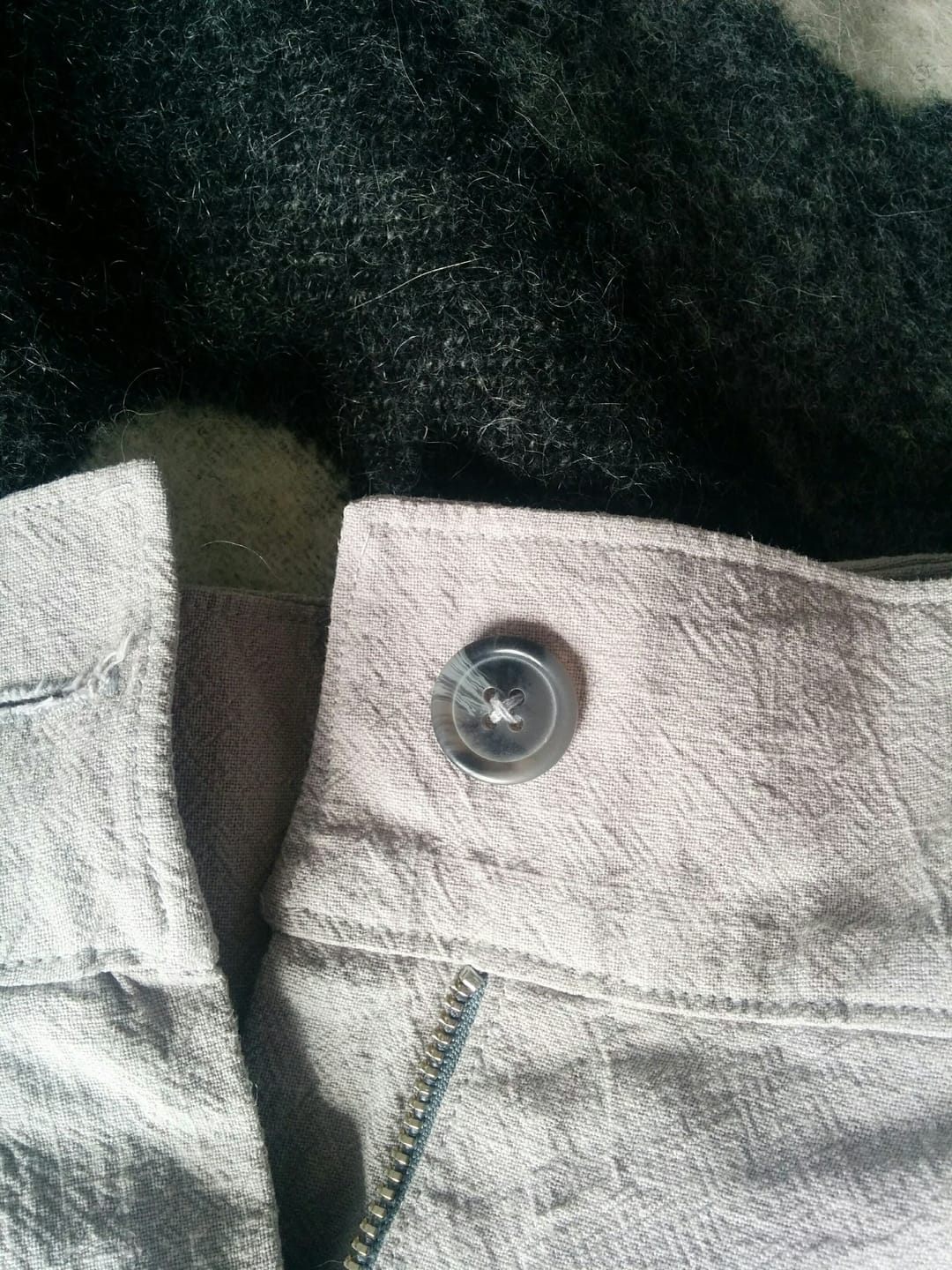 Customer photo review of Hemline Marble Effect Buttons