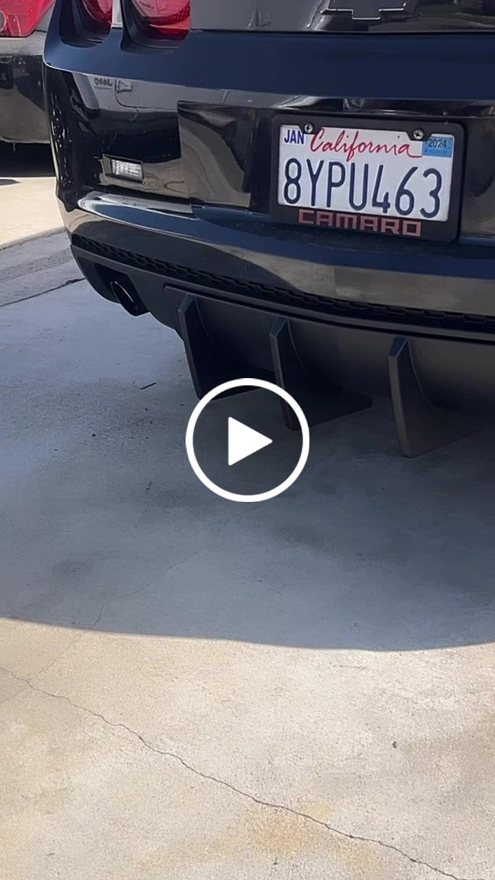 Customer video review of 2010-2013 Chevy Camaro Evo Style Shark Fins Rear Diffuser Quad/Single Tips