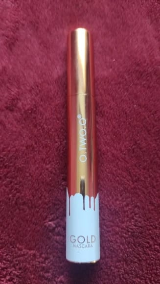 Customer photo review of O.TWO.O GOLD MASCARA