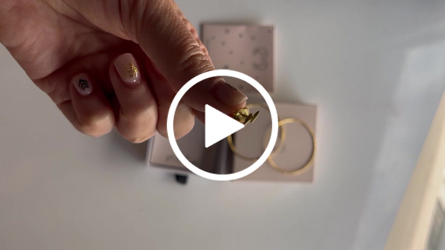 Customer video review of Pendientes Rayo Ráfaga