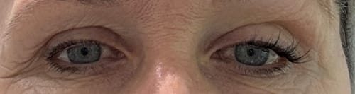 Customer photo review of Soft Definition Pre-Glued Lashes