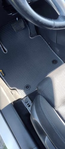 Customer photo review of Dywaniki samochodowe na zamówienie - Przód i tył