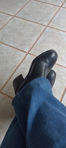 Reseña con foto de un cliente sobre Botin Salomé negro