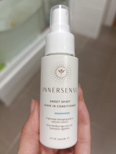 Customer photo review of Innersense Sweet Spirit Leave In Acondicionador