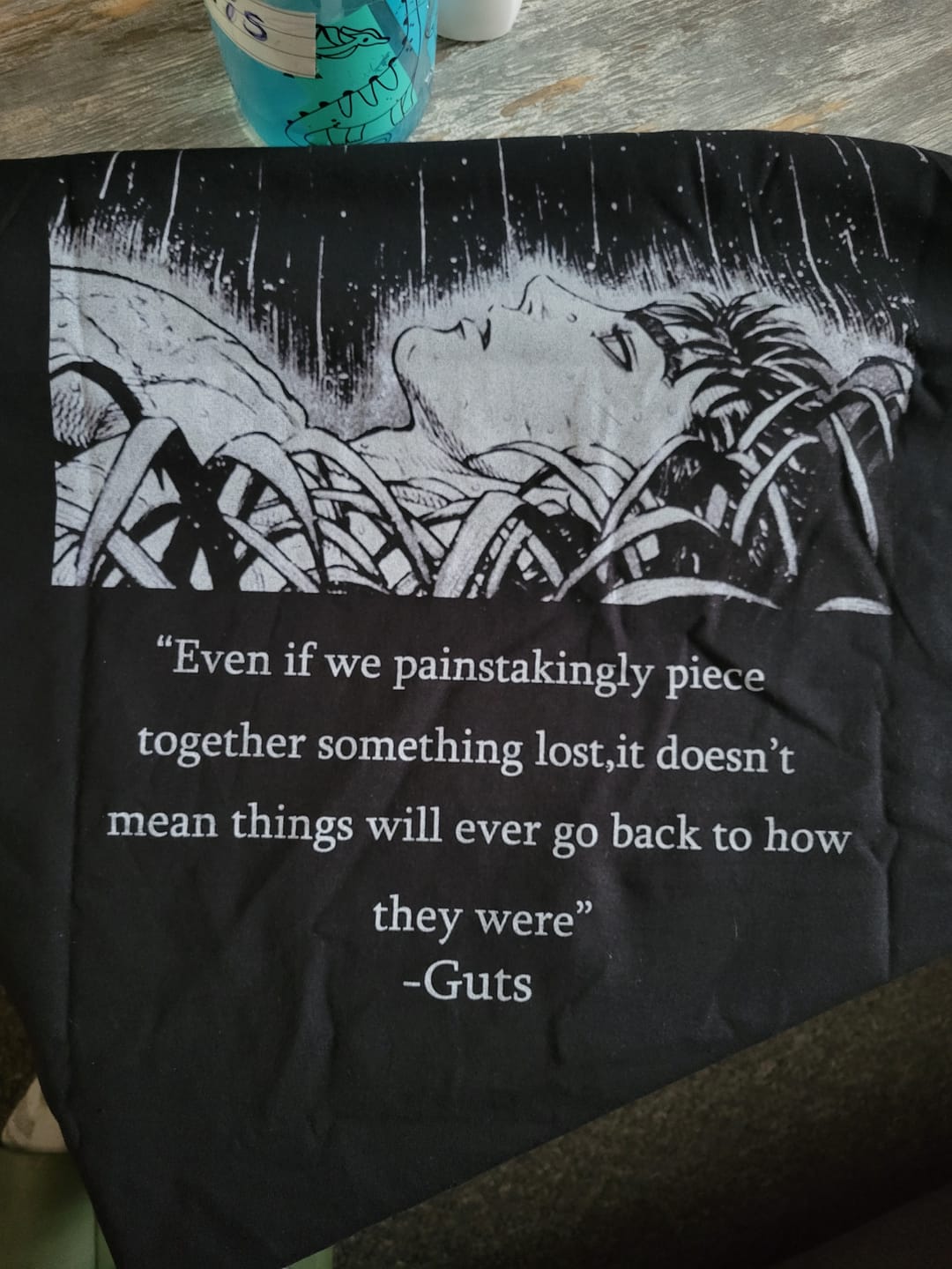 Customer photo review of BACKPRINT GUTS RAINING BLACK TEE