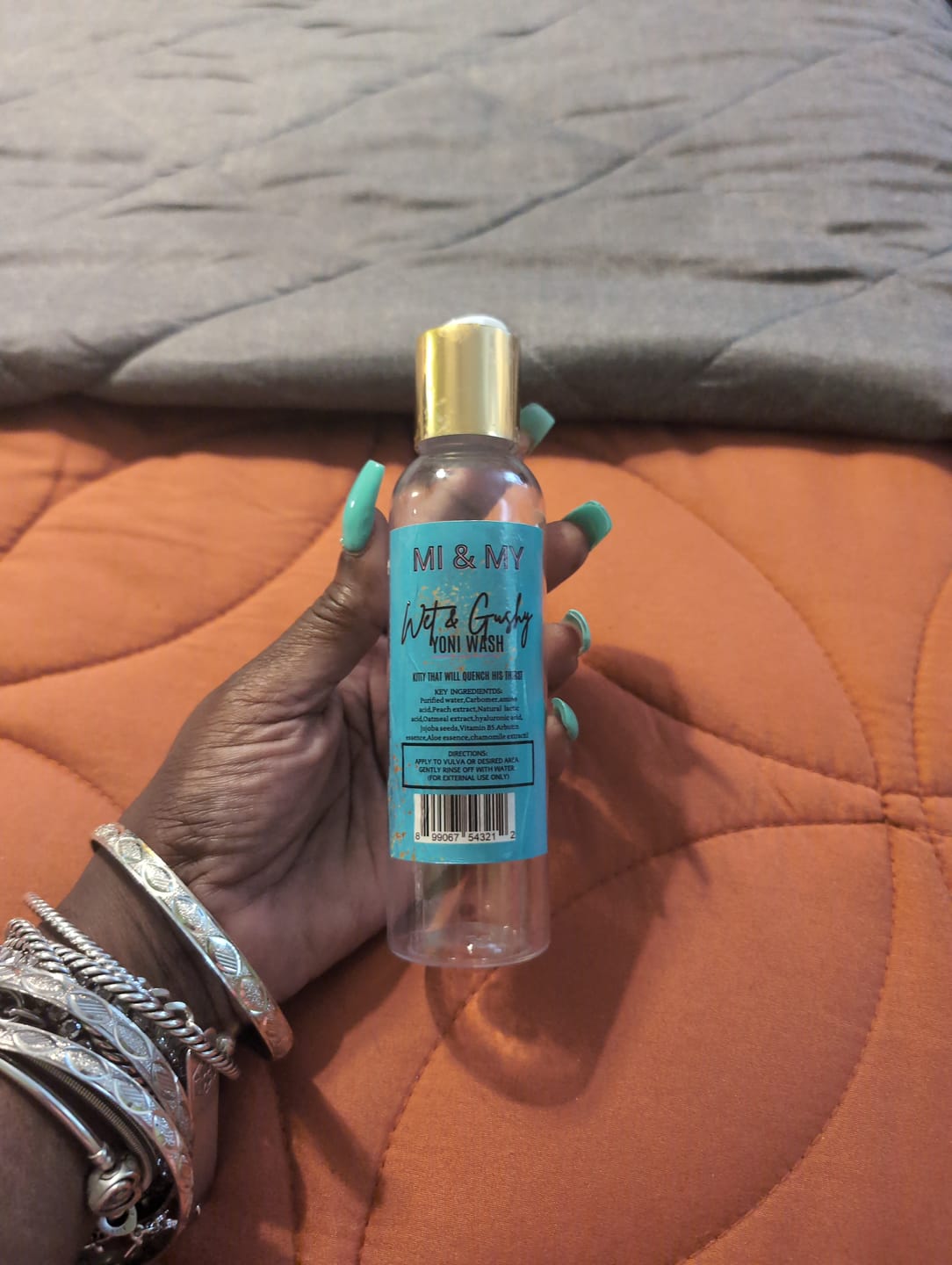 Customer photo review of Wet And Gushy
