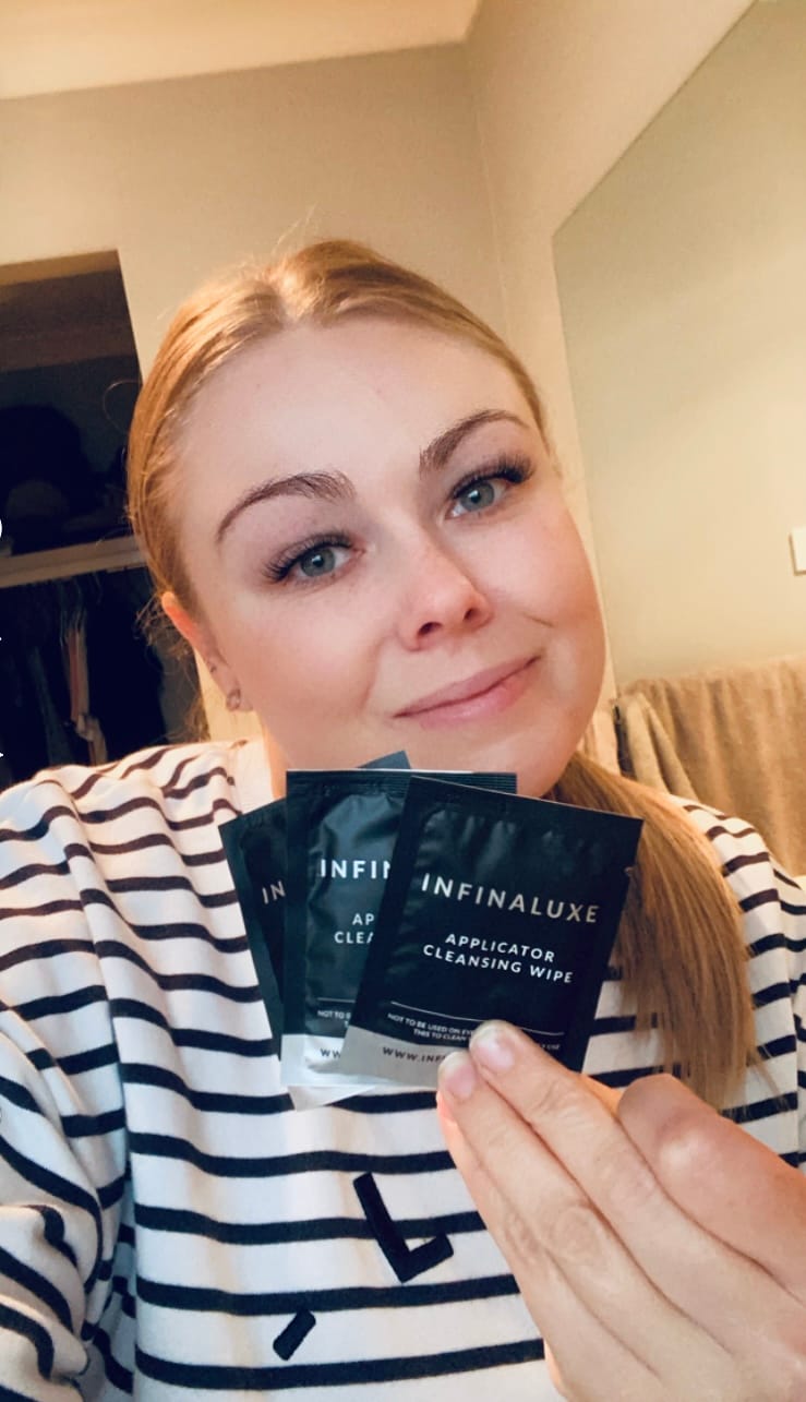 Customer photo review of Infinaluxe Applicator Cleansing Wipes x 3
