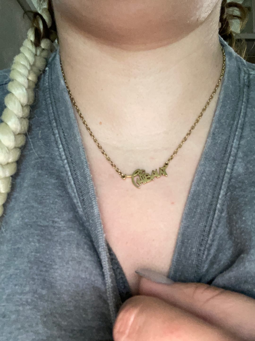 Customer photo review of Collier Personnalisable Lettres Disney