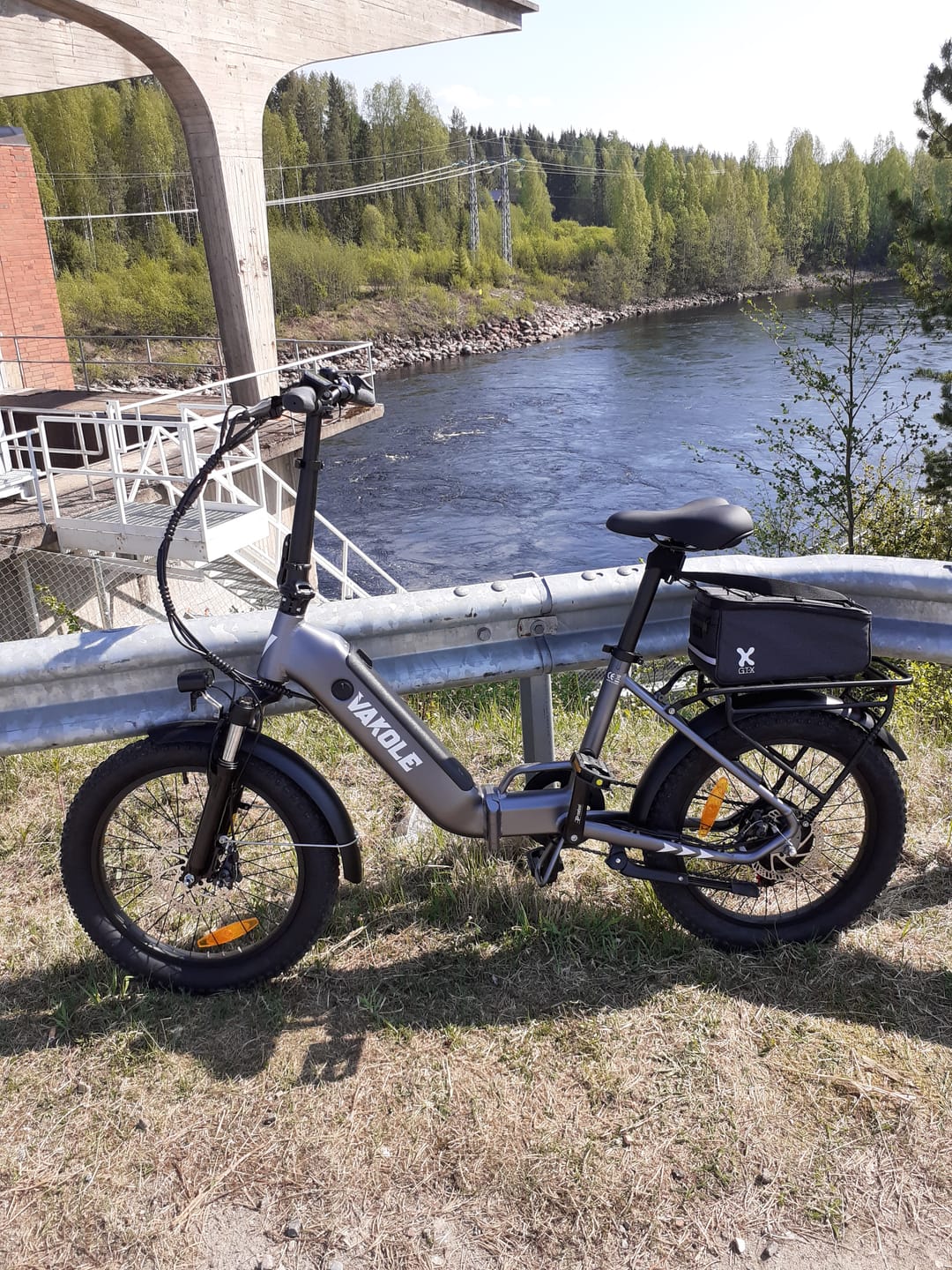 Customer photo review of Vakole VT4 250W 20" Foldable Electric Bike 13Ah Step-through E-bike