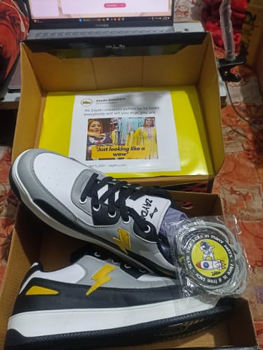 Customer photo review of FONZY Black Yellow Men's casual sneaker