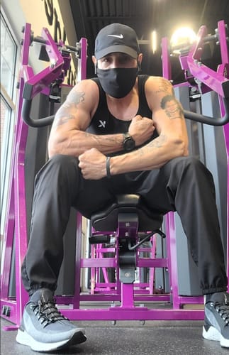 Customer photo review of Men's Heat-Trapping Sweat Vest