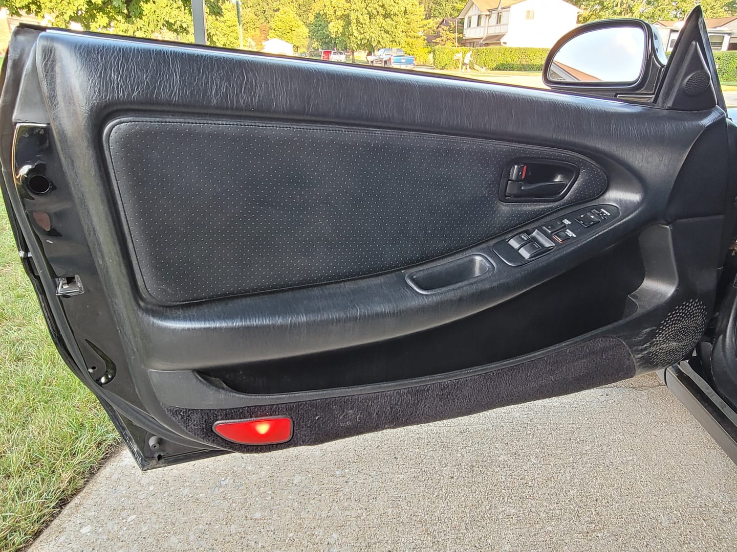 Customer photo review of MR2Heaven Door Panel Leather/Alcantara "Door Card" Inserts [Striped & OEM Style Available]