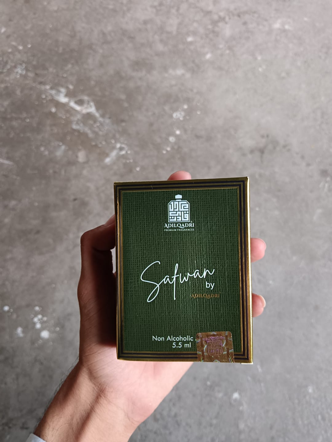 Customer photo review of Safwan Luxury Attar Perfume