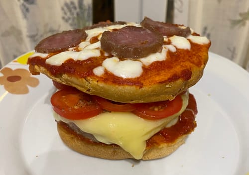 Customer photo review of Burger Day Box con bun segreti!