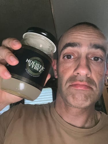 Customer photo review of St Lucia Gold Sea Moss Gel