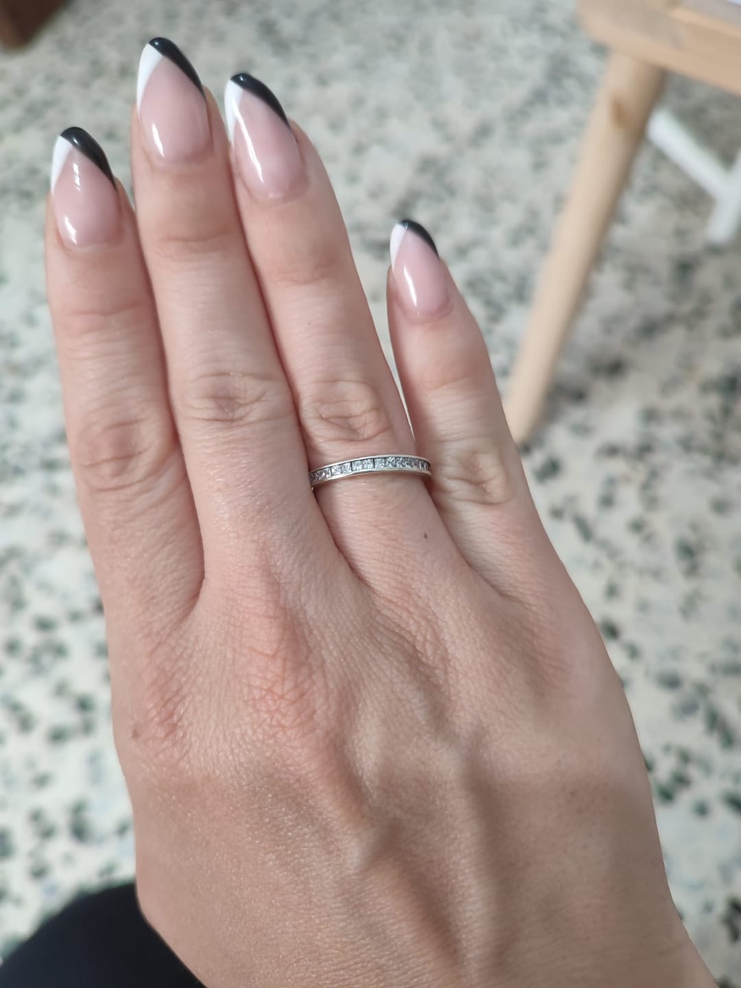 Customer photo review of Anillo Zafiros