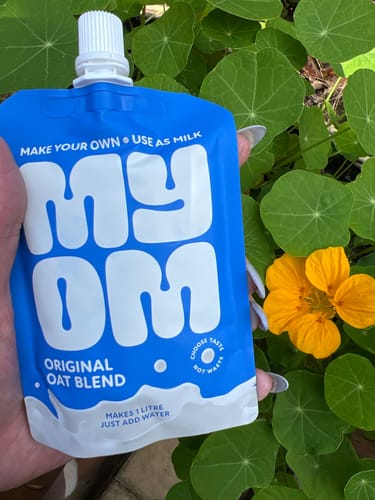 Customer photo review of MYOM Original Oat Drink Blend (4 x 130g - Makes 4 x 1L)