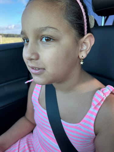 Customer photo review of Gold Huggies