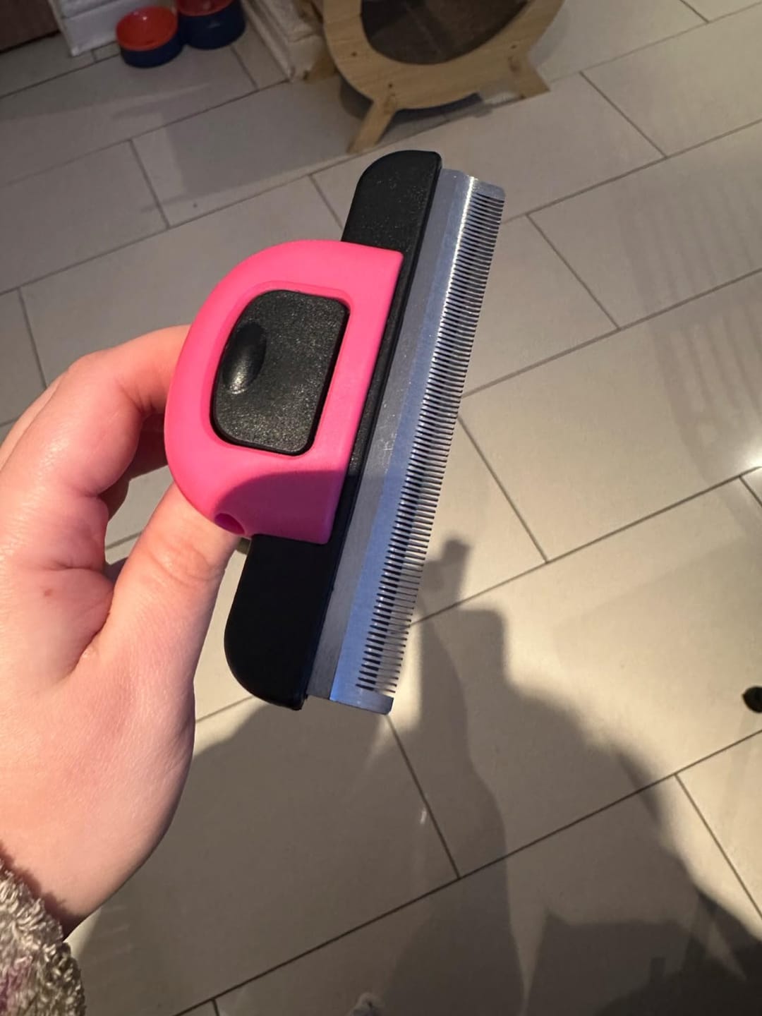 Customer photo review of Deshedding Comb