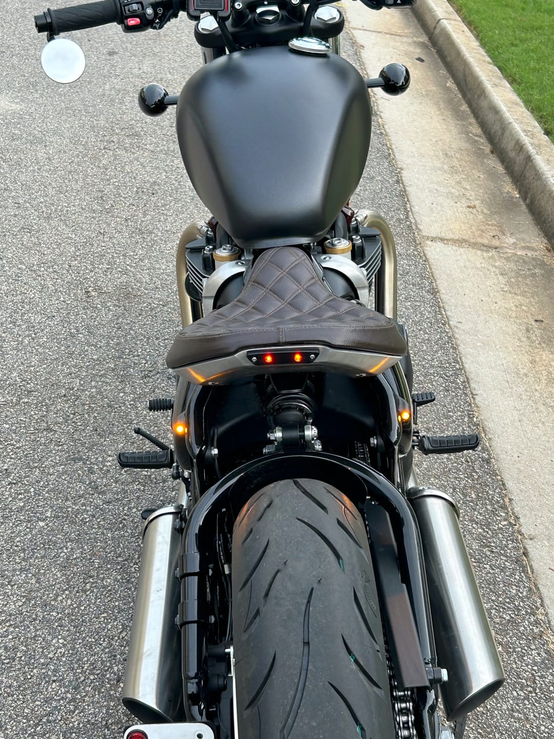 Customer photo review of Triumph Bobber Machined Rear Seat Brake Kit - Kellermann Atto Integral LED's