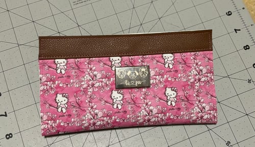 Customer photo review of Bloom Slender Wallet Pattern