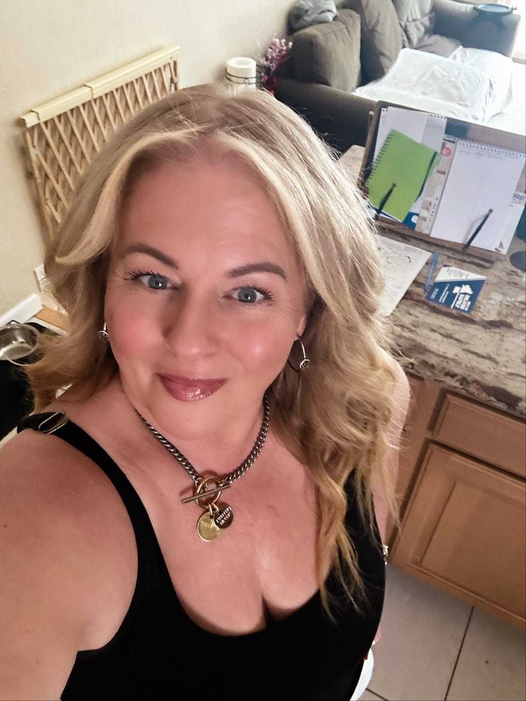 Customer photo review of CAPTURE Necklace