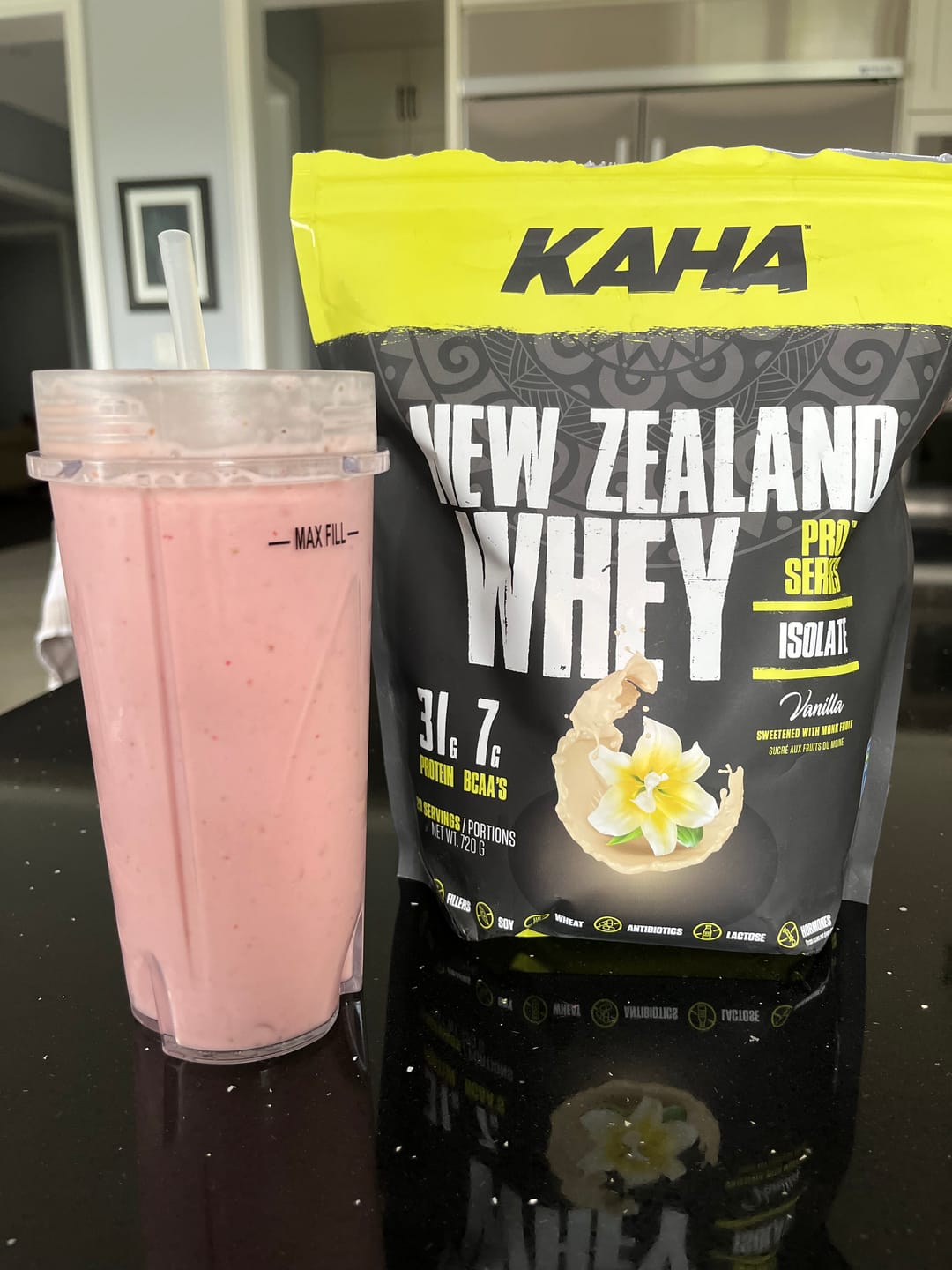 Customer photo review of Kaha - New Zealand Whey Isolate - Vanilla - 720g