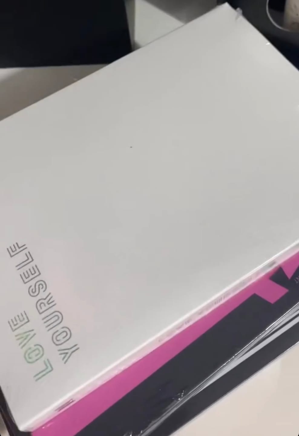 Customer photo review of BTS - 5TH MINI MINI ALBUM LOVE YOURSELF 承 Her