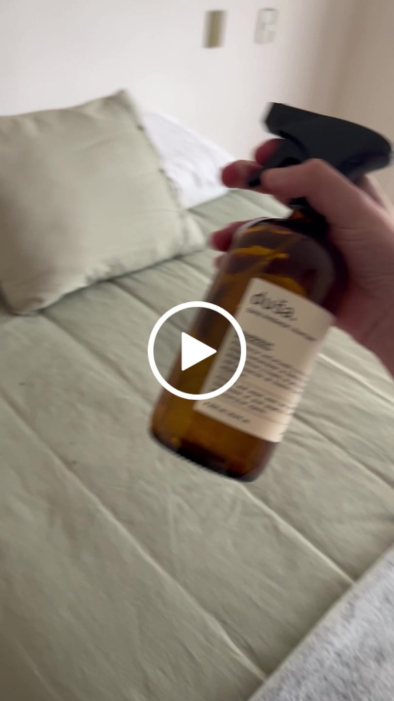 Customer video review of Grapefruit - Aromatizante en Spray |  Para Telas y Ropa de Cama | Eliminador de olores en Spray - 500ml