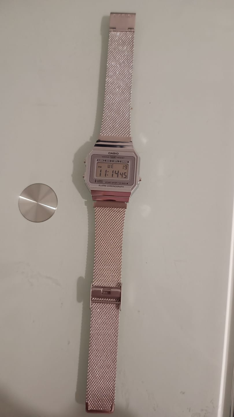 Customer photo review of Reloj Casio Vintage A700WM-7ADF Plateado Milanese Slim