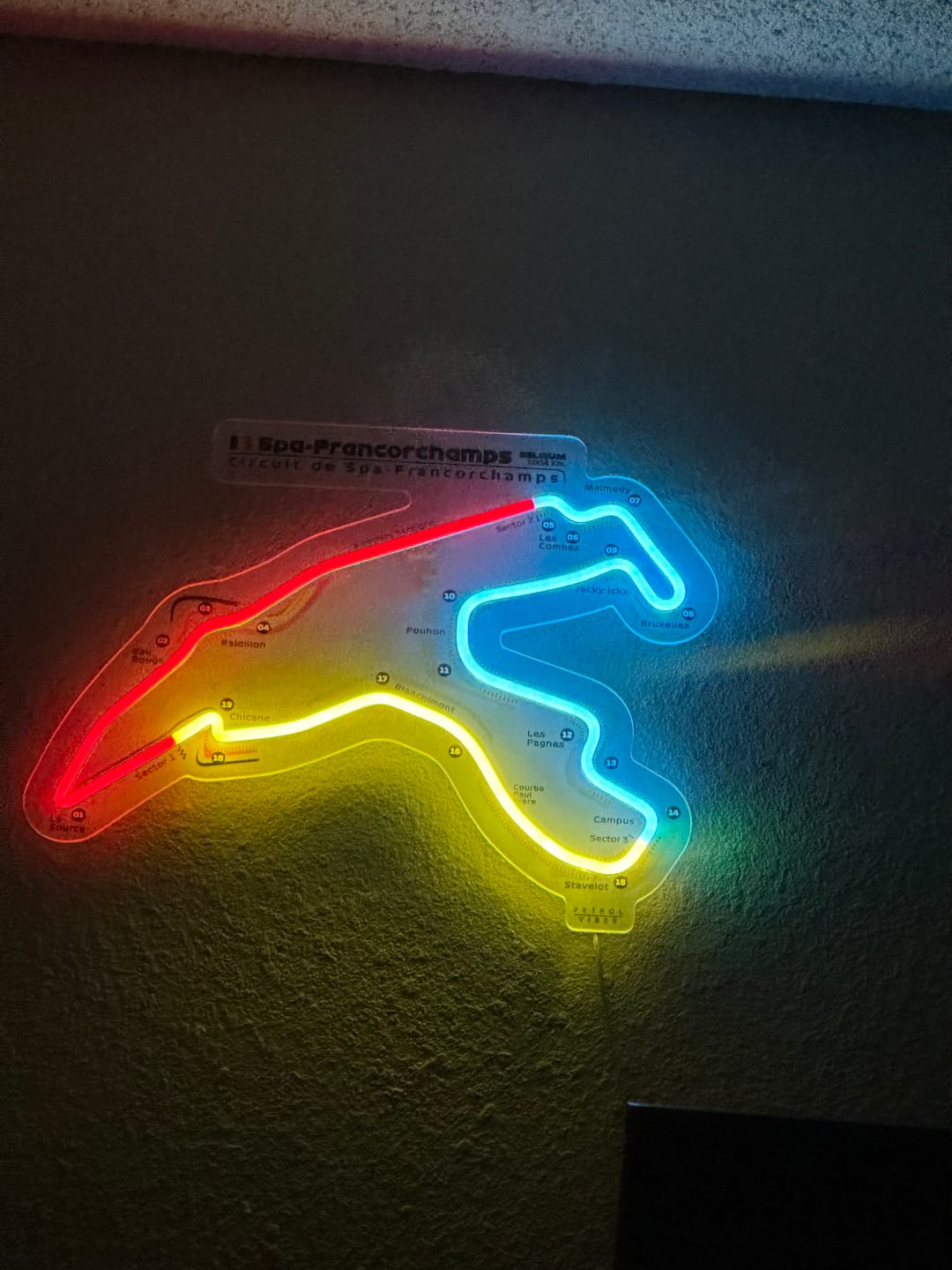 Customer photo review of Circuit De Spa-Francorchamps Neon Race Track