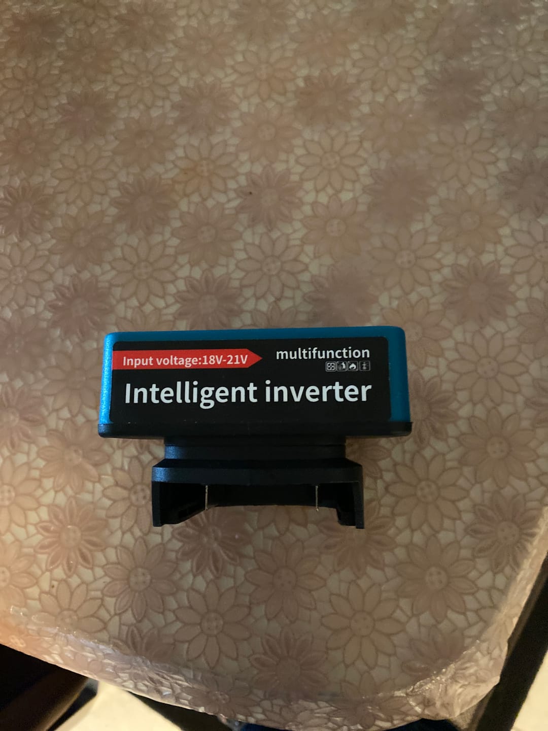 Customer photo review of ONEVAN 120W Portable Power Inverter | For Makita 18V Battery