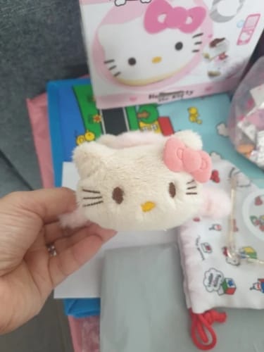 Customer photo review of Hello Kitty Kawaii Studio Claw Clip