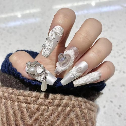 Customer photo review of Siva Nail, Moonlit Grace, Vintage Style Handmade Press on Nails