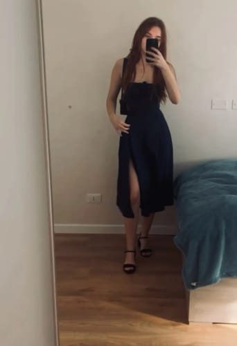 Customer photo review of DELILAH MIDI DRESS