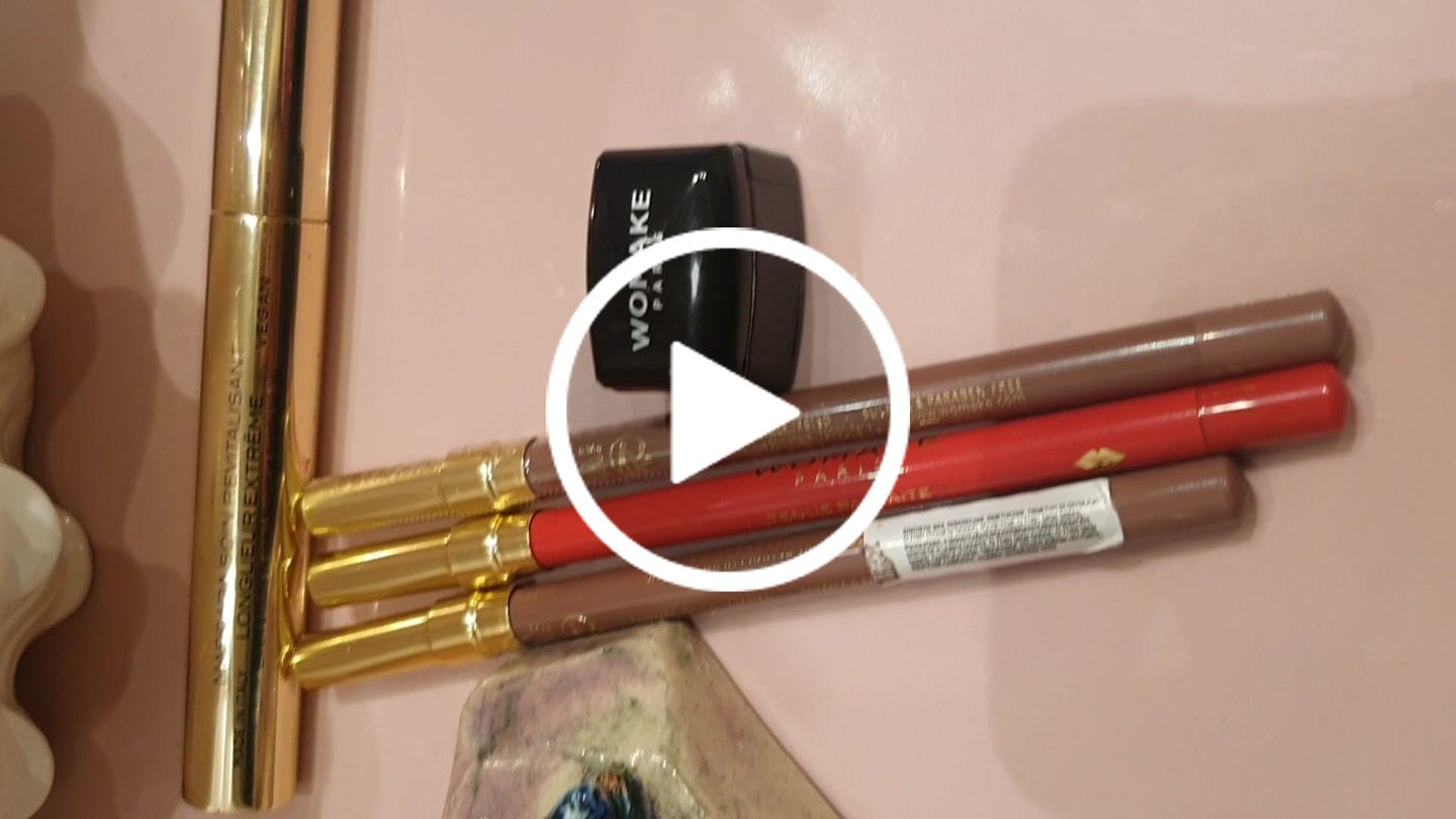 Customer video review of CRAYON NUDE