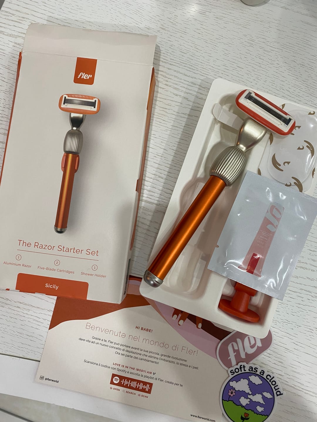 Customer photo review of The Razor Starter Set
