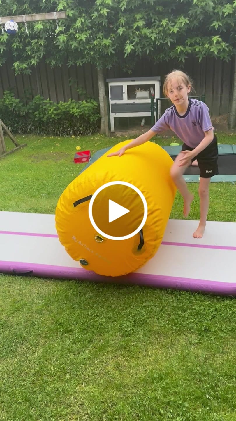 Customer video review of AirFloor STAR™ By AirTrack Factory 10CM