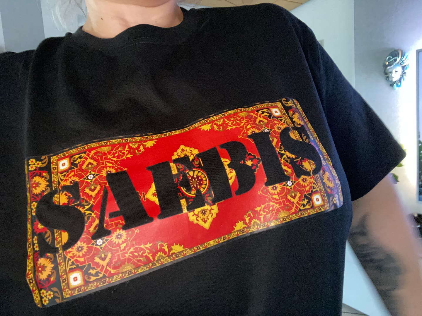Customer photo review of Kовер Damen Oversized T-Shirt schwarz by SAEBIS®