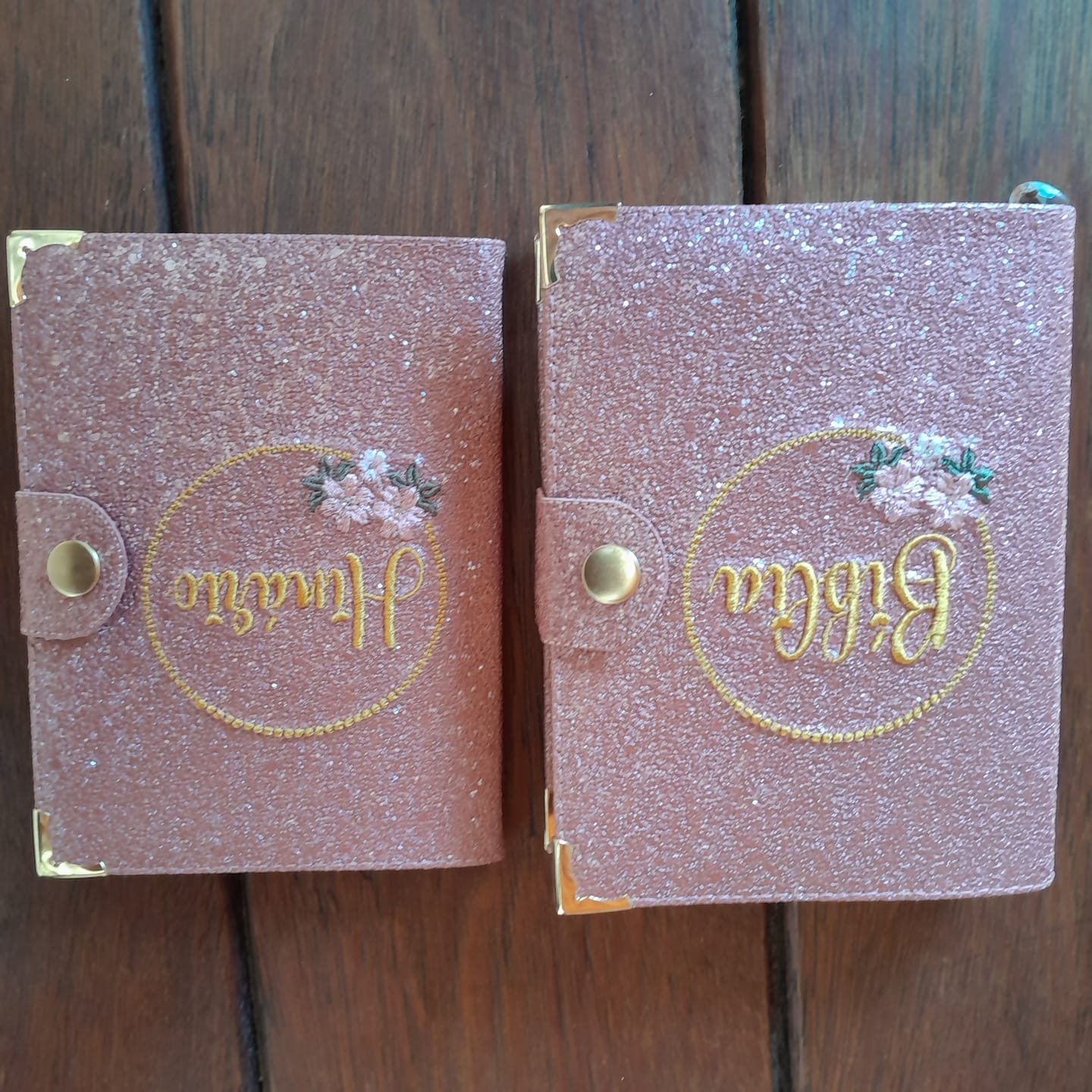 Customer photo review of SHINE GLITTER 0,8MM COM FUNDO SPUN COR ROSA NUDE