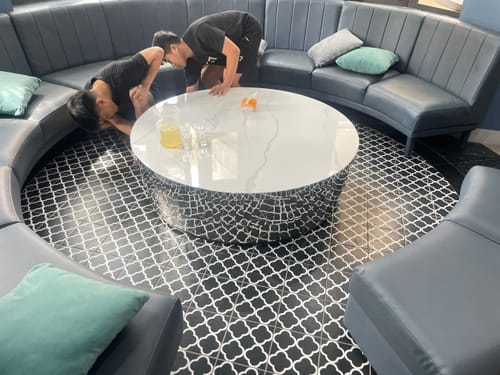 Customer photo review of Audrey - Bàn trà hình tròn, mặt đá Ceramic, khung inox